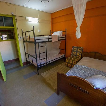 We Travel Hostel Моши Екстериор снимка